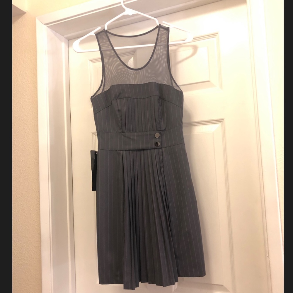 Grey Bebe Dress with Tags - Size 00